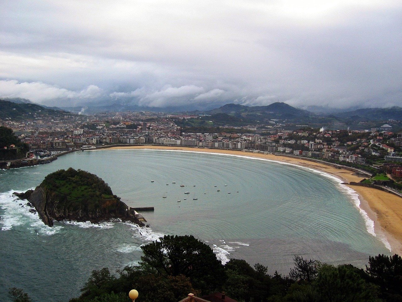 Monte Urgull Cristo statue overlooking San Sebastian